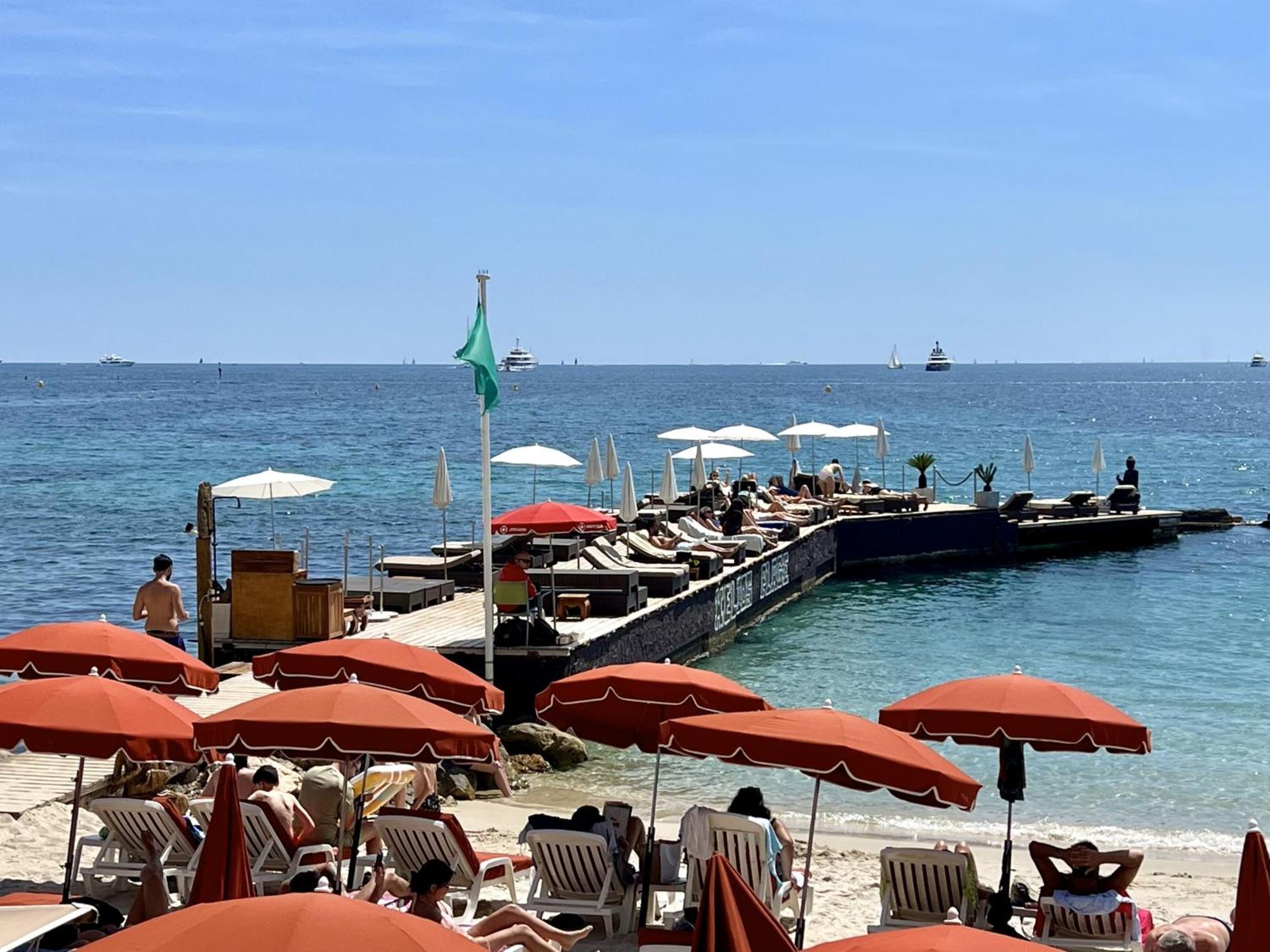 Appartement Juan 4 Prs, Clim, 300m Plage, Piscine, Parking Antibes