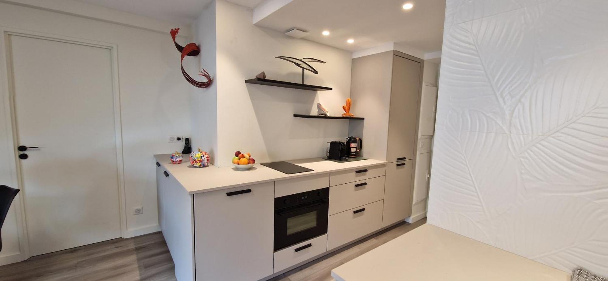 Apartment Juan 4 Prs, Clim, 300m Plage, Piscine, Parking Antibes