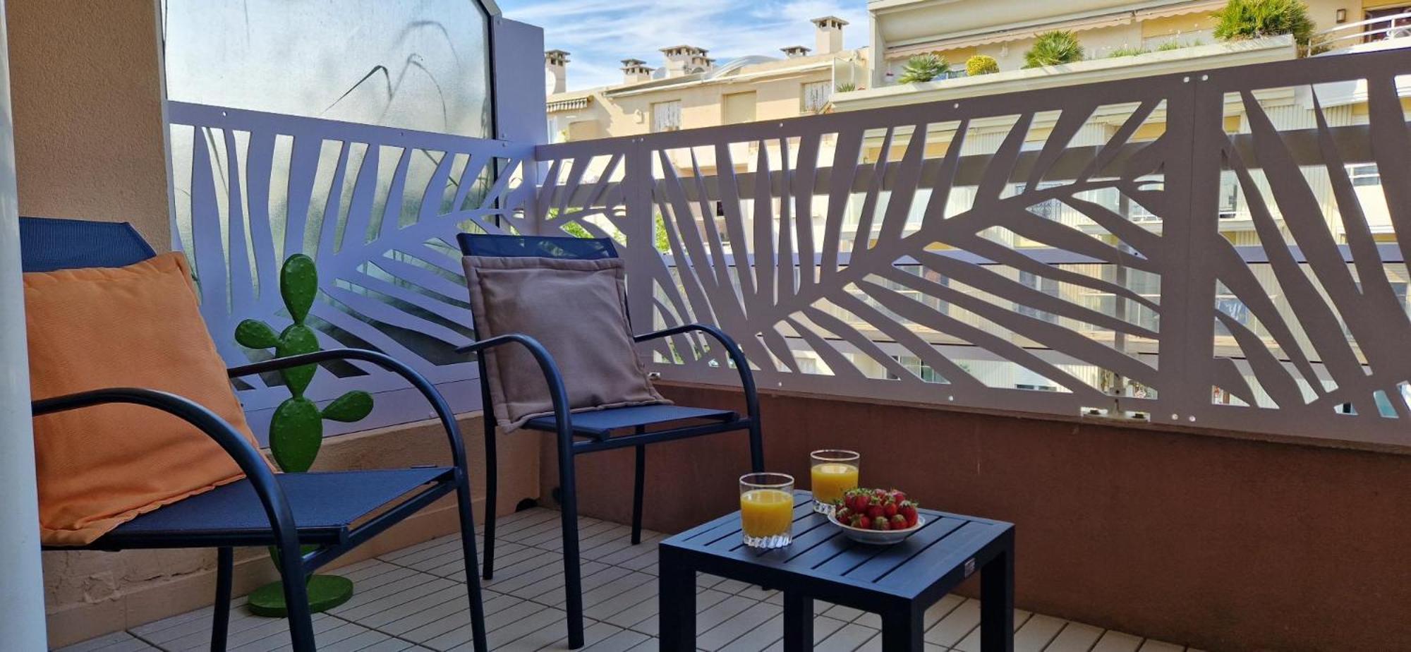 Juan 4 Prs, Clim, 300m Plage, Piscine, Parking *